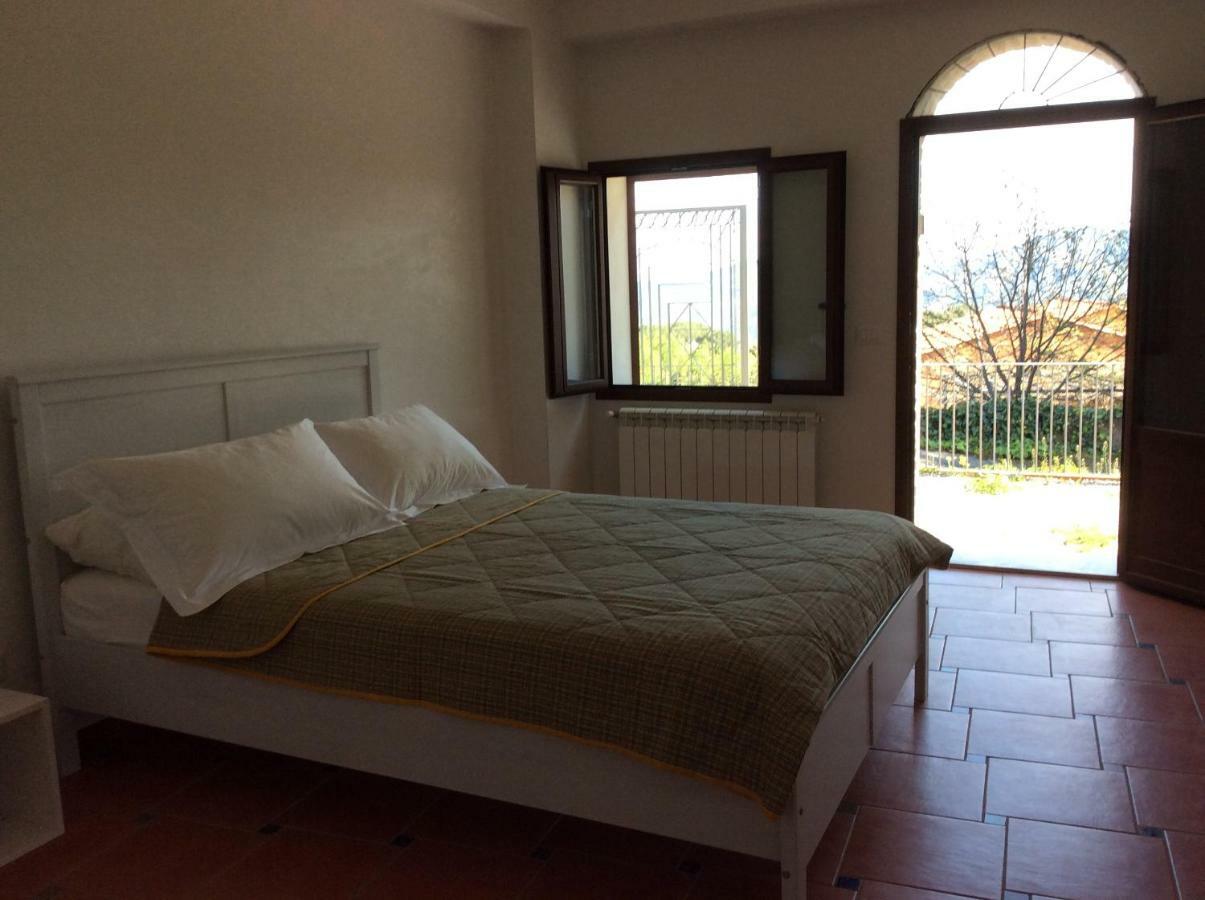 Bright Modern Country Home Castelbuono  Zewnętrze zdjęcie
